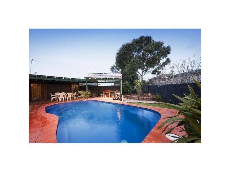 8 Palmer Court, Hoppers Crossing VIC 3029