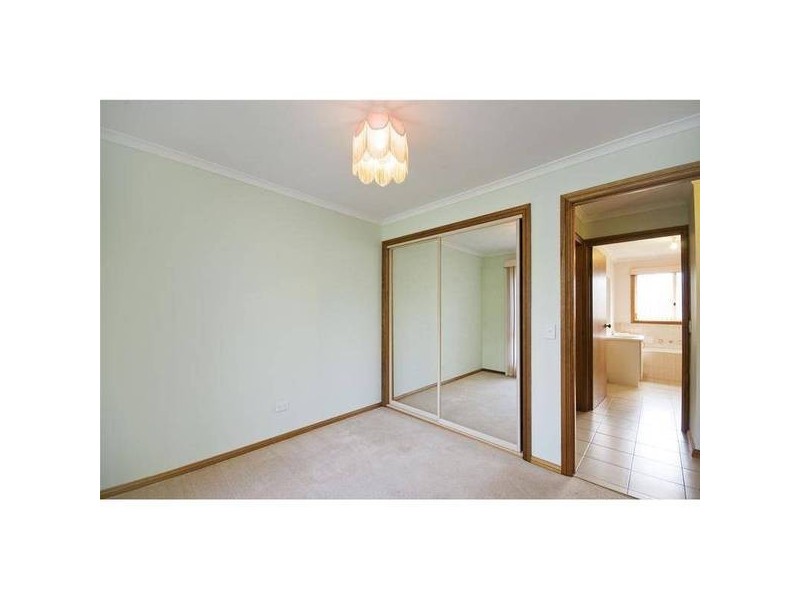 1/21 Church Street, Werribee VIC 3030