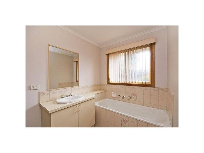 1/21 Church Street, Werribee VIC 3030