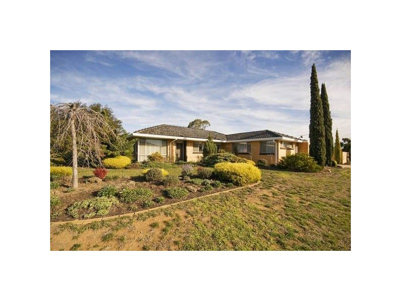 2 Burnham Drive, Hoppers Crossing VIC 3029