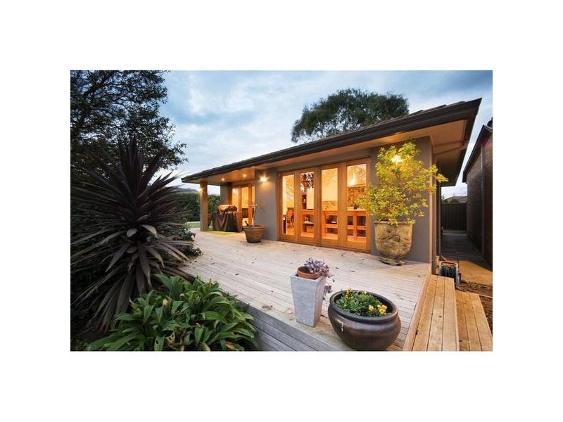 93 Princes Highway, Werribee VIC 3030