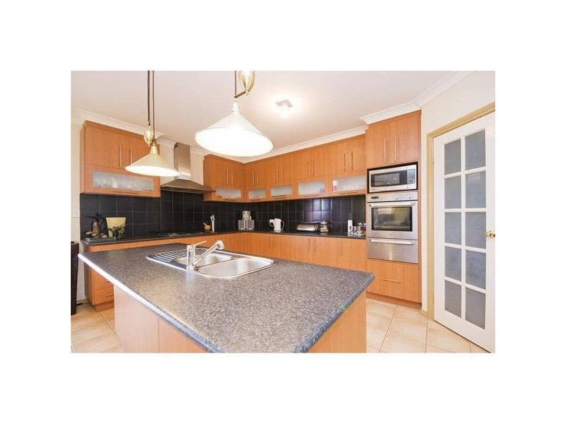 19 Melpomene Boulevard, Tarneit VIC 3029