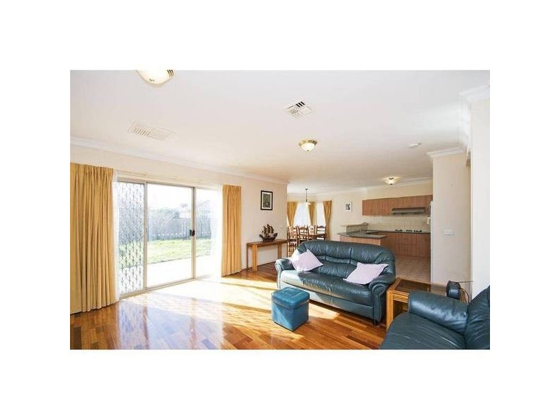 19 Tandarra Drive, Hoppers Crossing VIC 3029