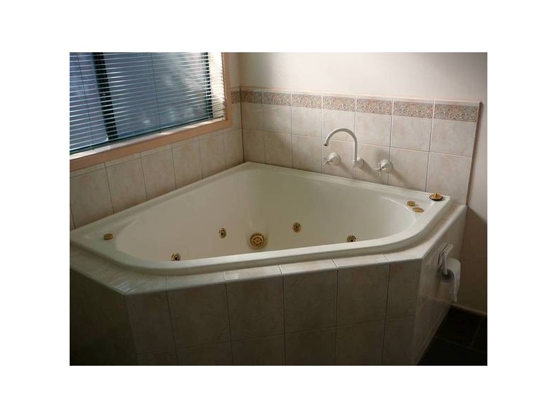 9 Medina Drive, Hoppers Crossing VIC 3029