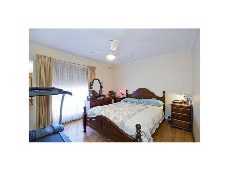 51 Bayview Crescent, Hoppers Crossing VIC 3029