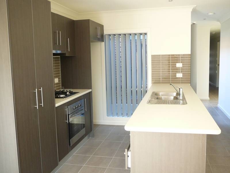 1/12 Woorite Place, Wyndham Vale VIC 3024