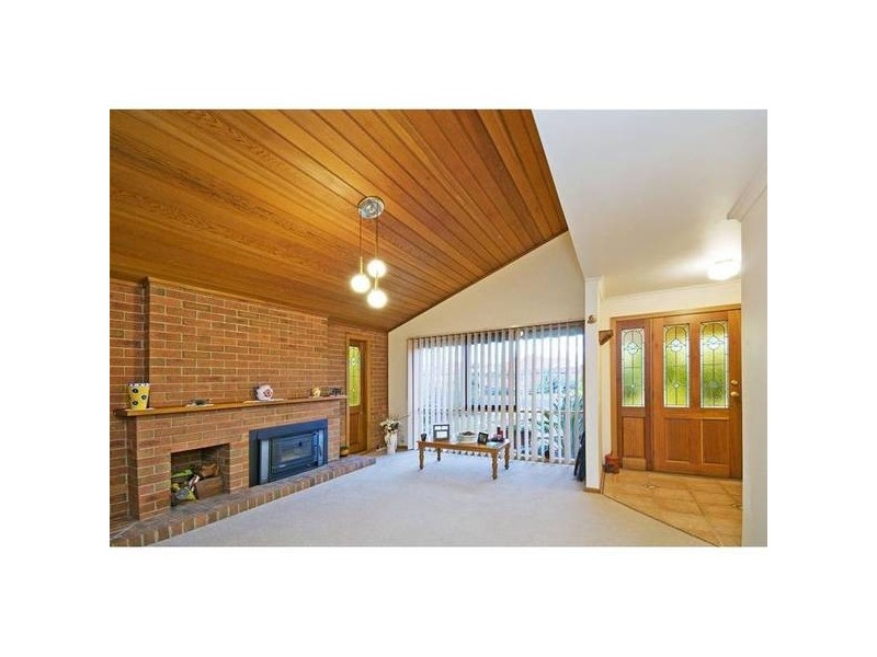 13 Redwood Drive, Hoppers Crossing VIC 3029