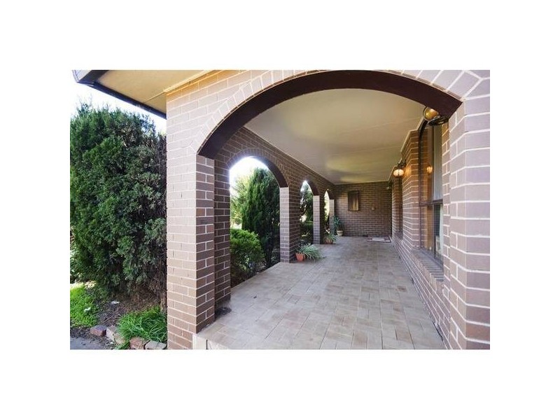 8 Berri Court, Hoppers Crossing VIC 3029