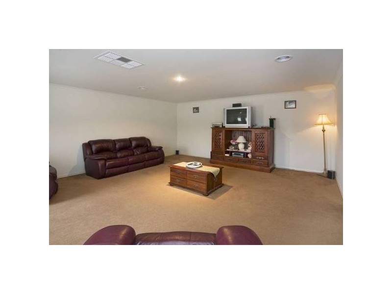 15 Maculata Place, Wyndham Vale VIC 3024