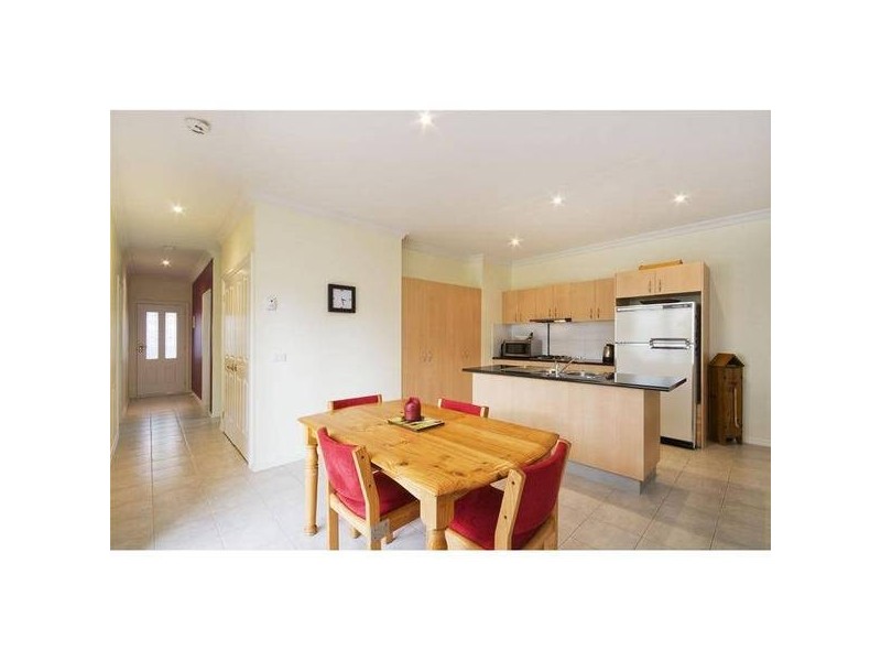1/129 Synnot Street, Werribee VIC 3030