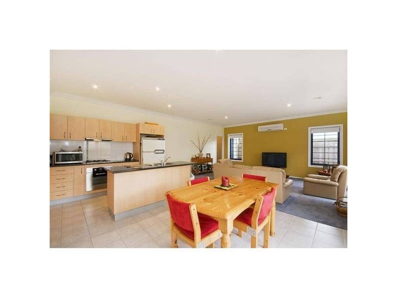 1/129 Synnot Street, Werribee VIC 3030