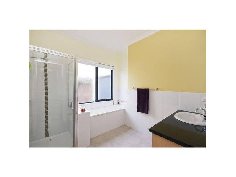 1/129 Synnot Street, Werribee VIC 3030