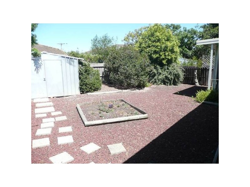 2/65 Morris Road, Hoppers Crossing VIC 3029