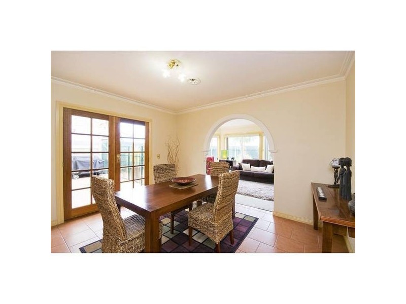 18 Nelson Way, Hoppers Crossing VIC 3029