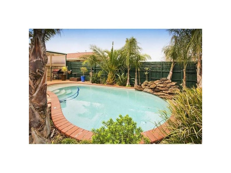 18 Nelson Way, Hoppers Crossing VIC 3029