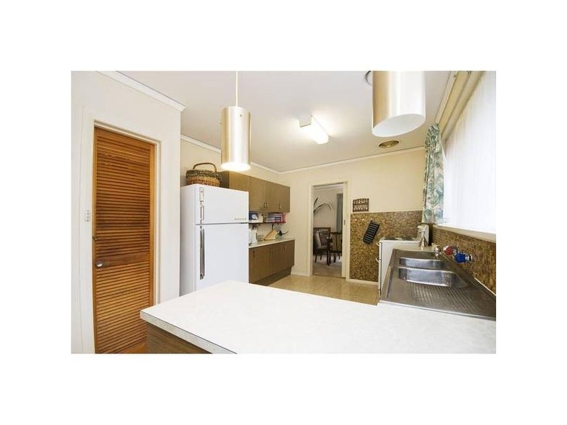 10 Vaina Street, Werribee VIC 3030