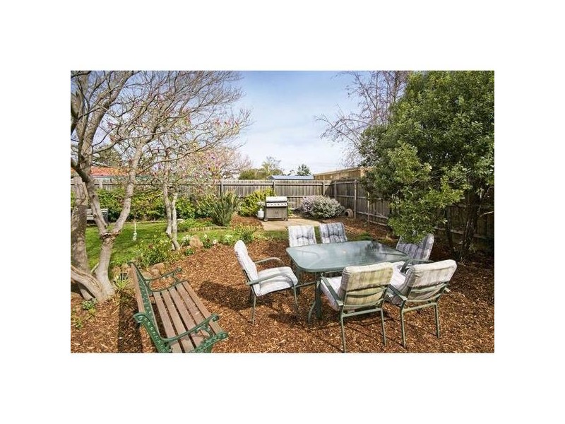 10 Vaina Street, Werribee VIC 3030