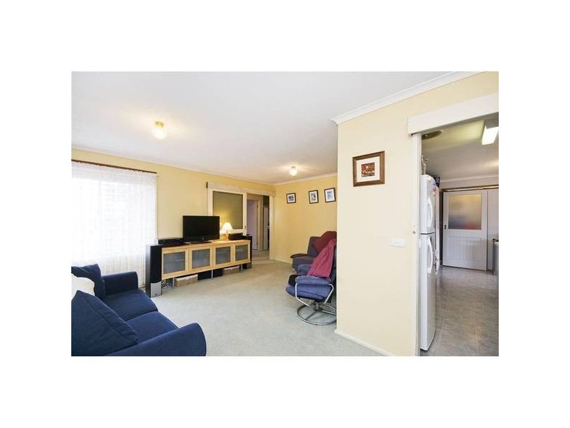 6 Milton Drive, Wyndham Vale VIC 3024