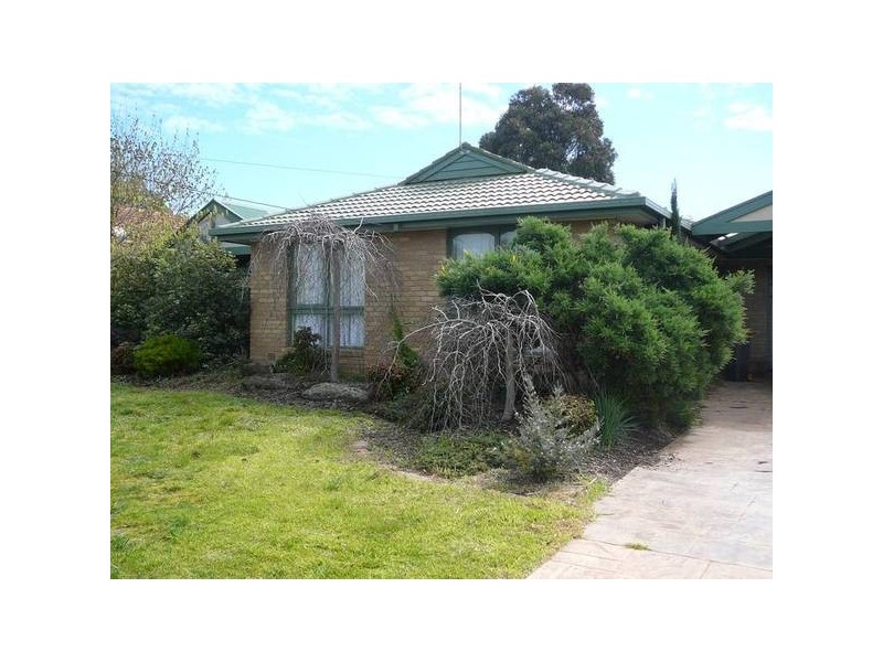 30 Huntingfield Drive, Hoppers Crossing VIC 3029