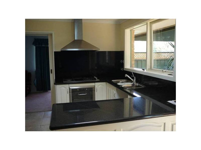 30 Huntingfield Drive, Hoppers Crossing VIC 3029