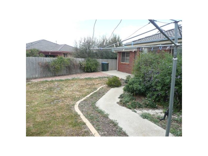 14 Cantal Court, Hoppers Crossing VIC 3029