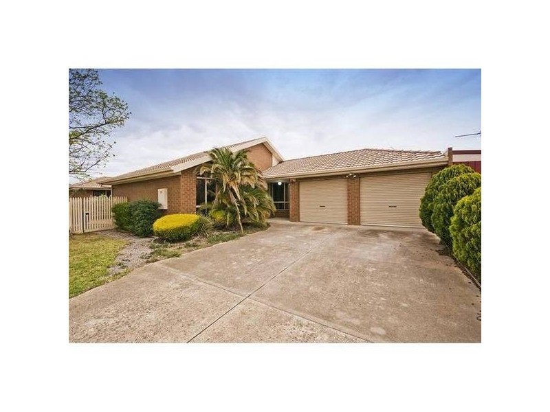 10 Sark Court, Hoppers Crossing VIC 3029