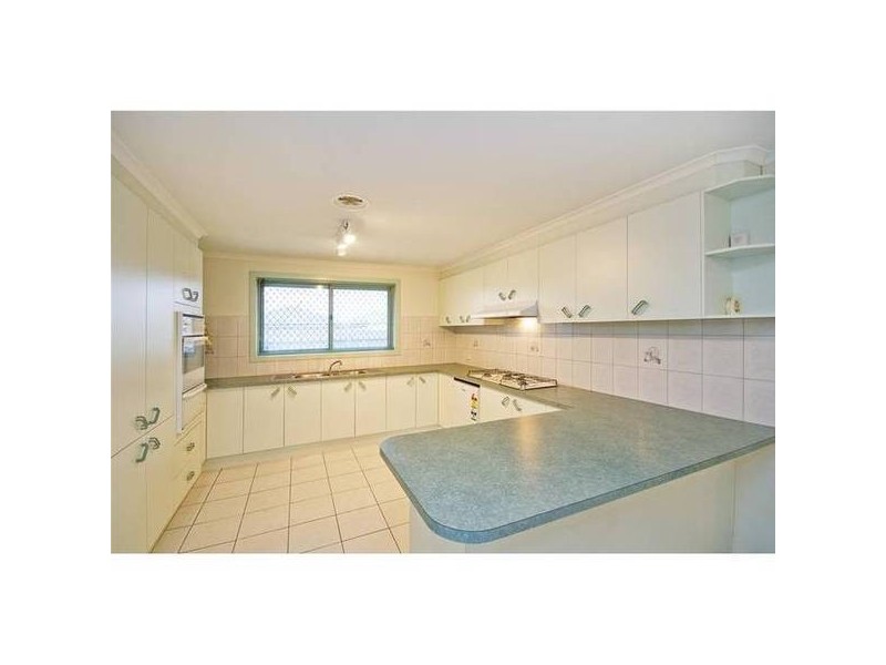 10 Sark Court, Hoppers Crossing VIC 3029