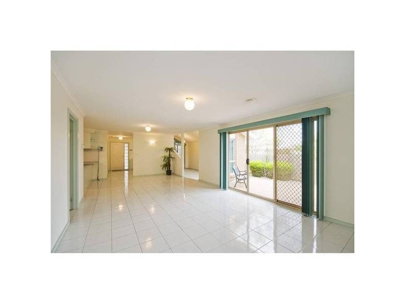 10 Sark Court, Hoppers Crossing VIC 3029