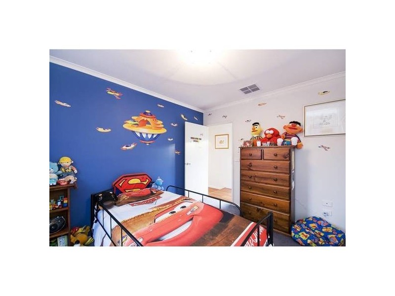 24 Lyall Drive, Werribee VIC 3030