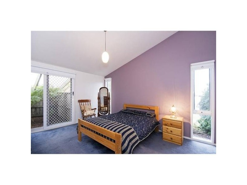 24 Lyall Drive, Werribee VIC 3030
