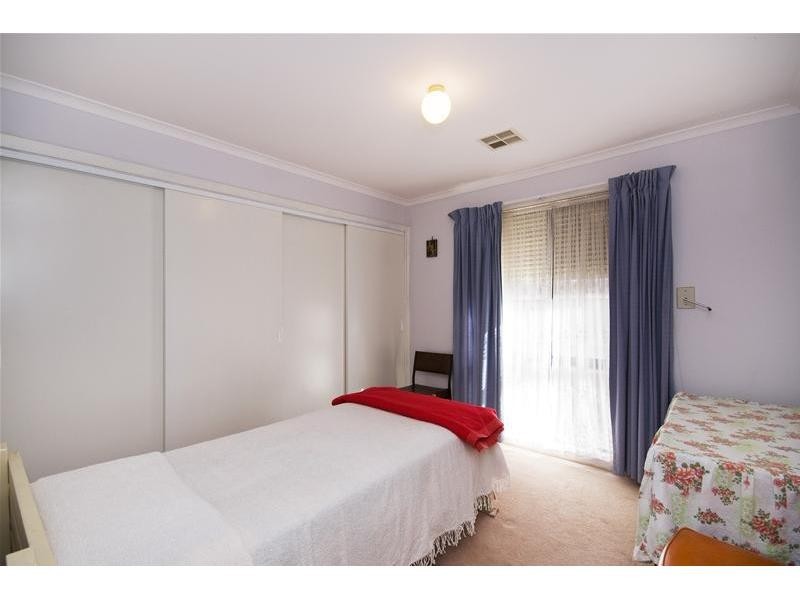 11 Weeden Drive, Werribee VIC 3030