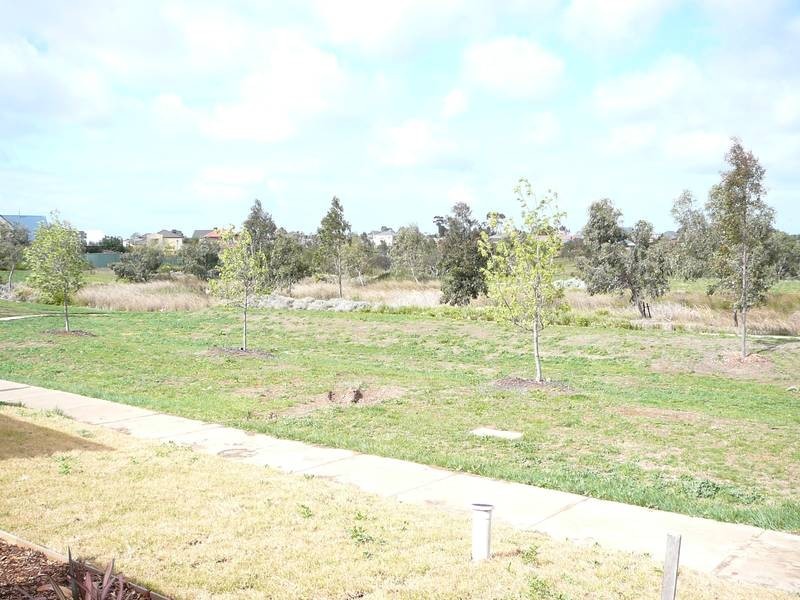 3 Lysterfield Walk, Wyndham Vale VIC 3024
