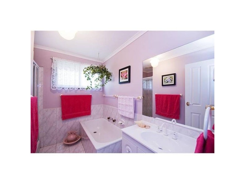 39 Banksia Crescent, Hoppers Crossing VIC 3029