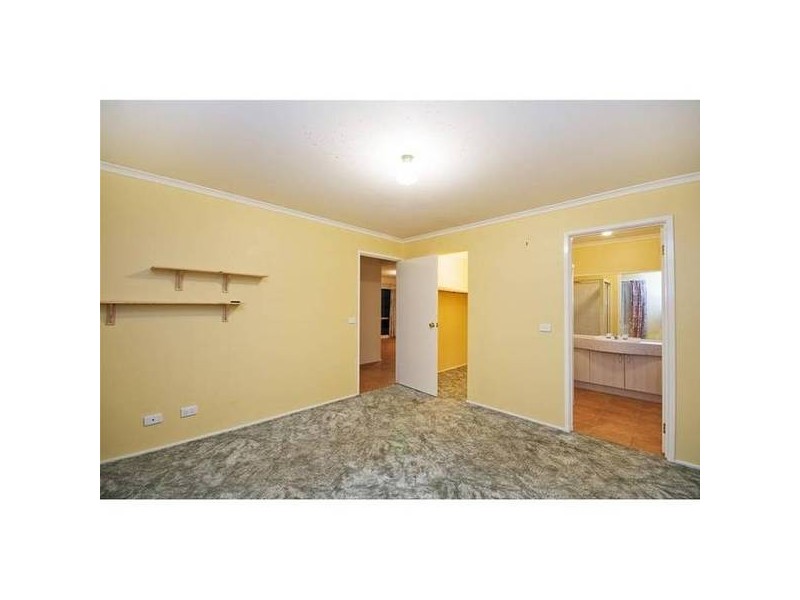 34 Tandarra Drive, Hoppers Crossing VIC 3029