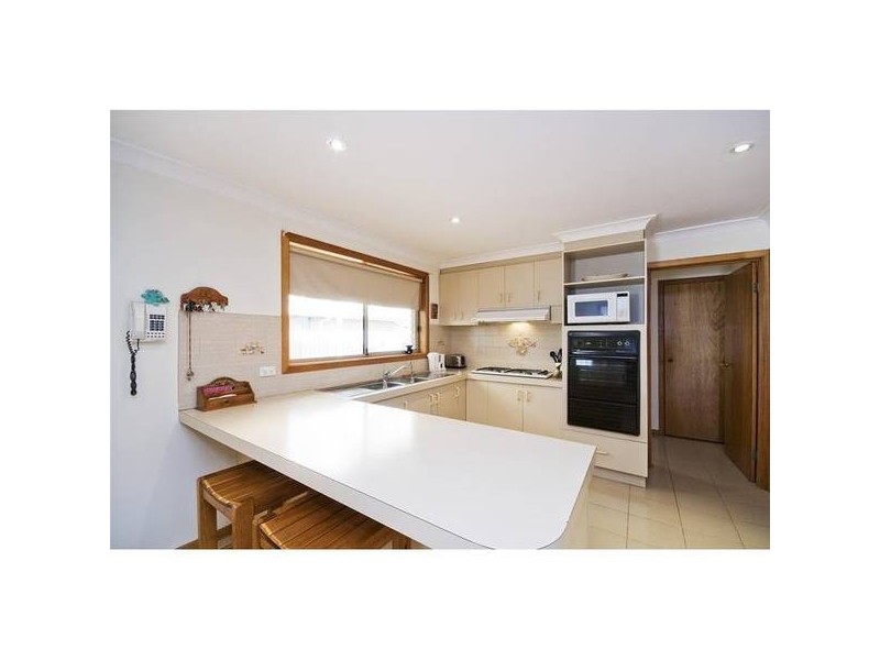 26 Dona Drive, Hoppers Crossing VIC 3029