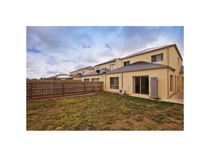 33 Egan Close, Werribee VIC 3030