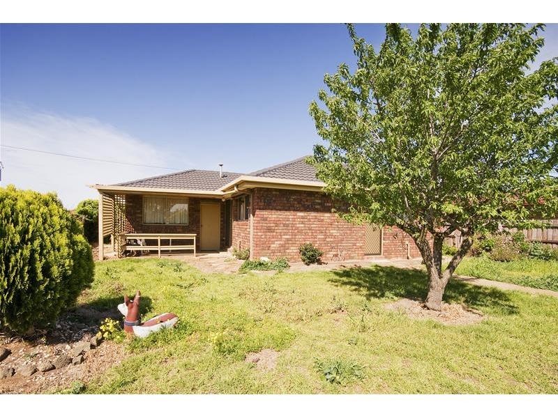 31 Bower Drive, Werribee VIC 3030