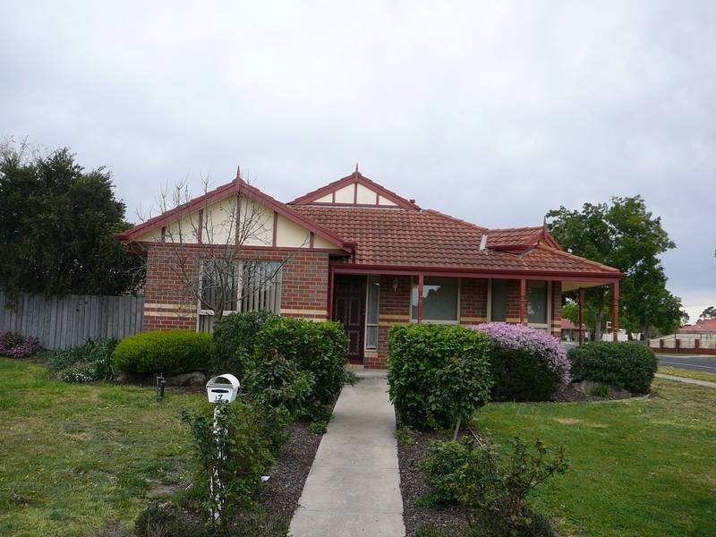 7 Rob Close, Hoppers Crossing VIC 3029