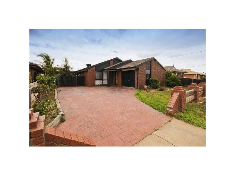 102 Honour Avenue, Wyndham Vale VIC 3024