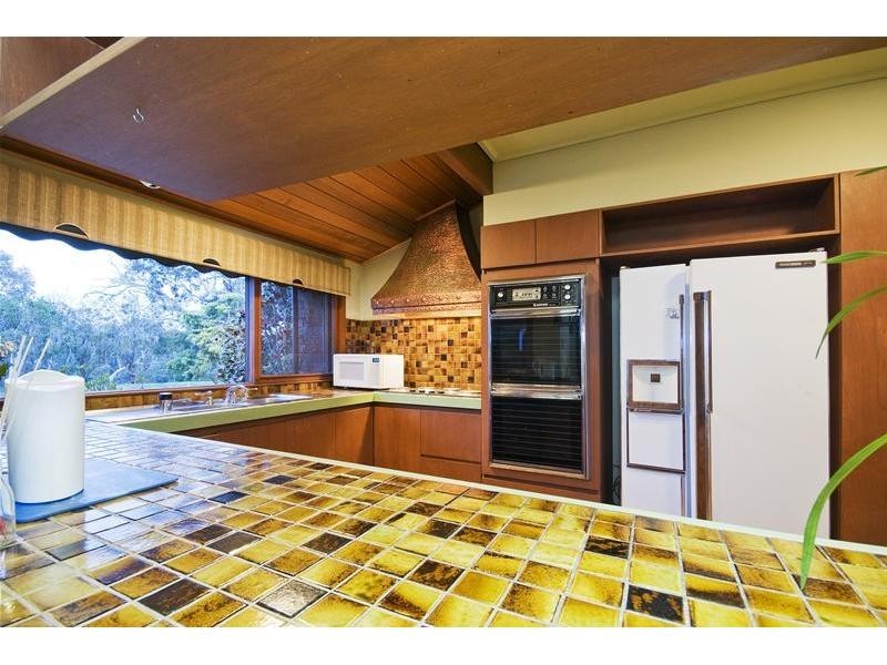 24 Wattamolla Avenue, Werribee VIC 3030