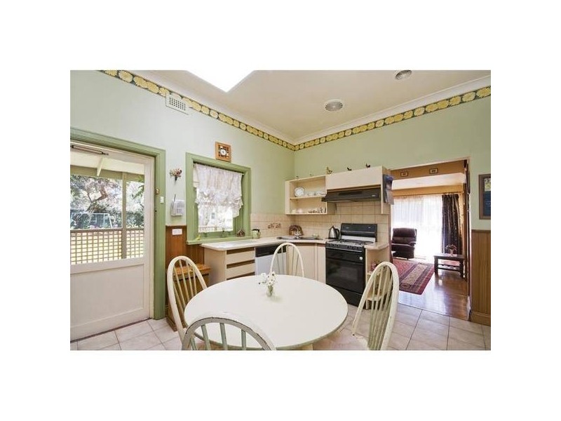 15 College Road, Werribee VIC 3030