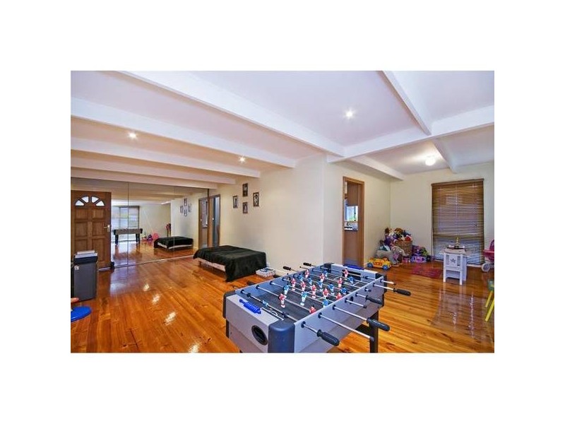 25 Burnham Drive, Hoppers Crossing VIC 3029