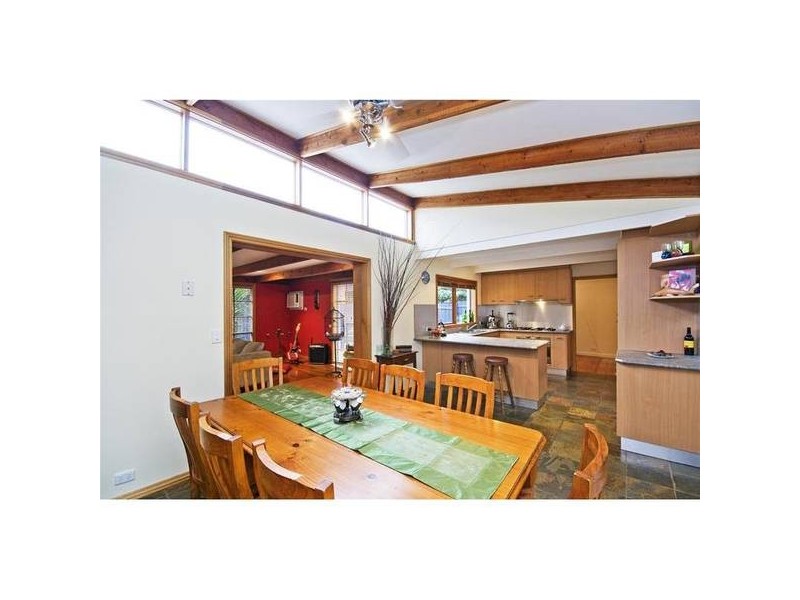 25 Burnham Drive, Hoppers Crossing VIC 3029