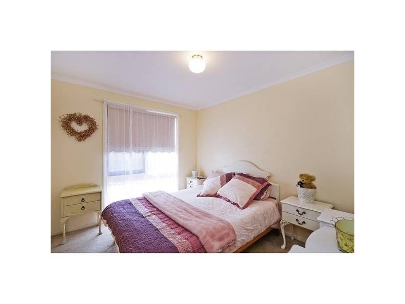 10 Flinders Crescent, Wyndham Vale VIC 3024