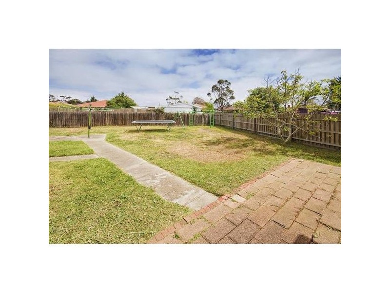 10 Flinders Crescent, Wyndham Vale VIC 3024