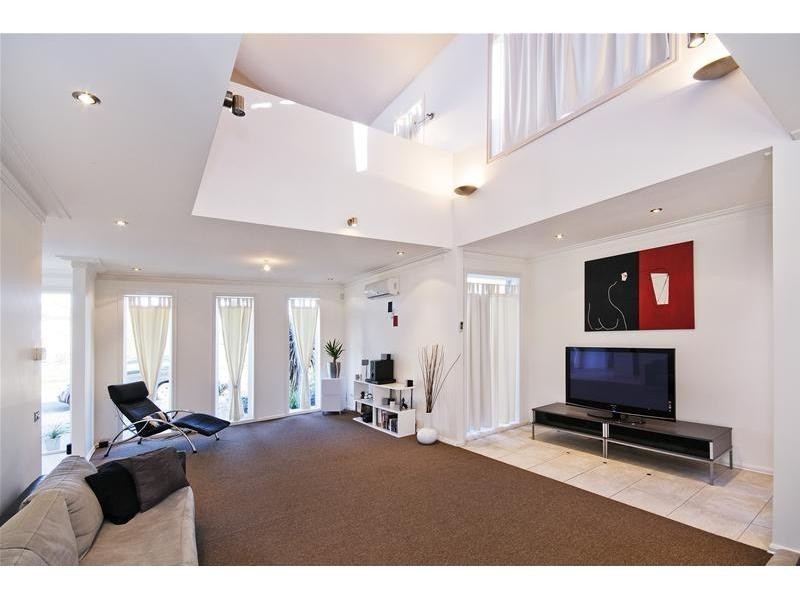 6 Grand Canal Boulevard, Point Cook VIC 3030