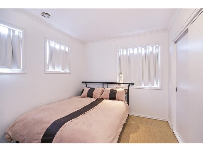 6 Grand Canal Boulevard, Point Cook VIC 3030