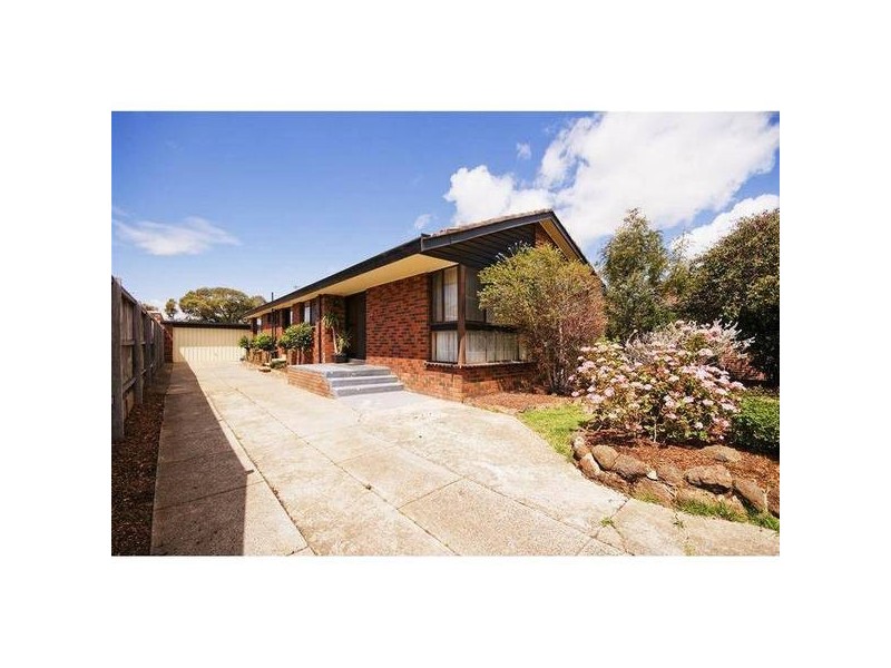 2 Glenmoyne Square, Werribee VIC 3030