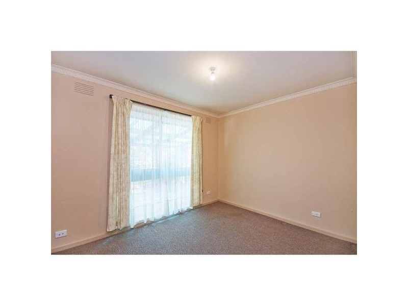 2 Glenmoyne Square, Werribee VIC 3030