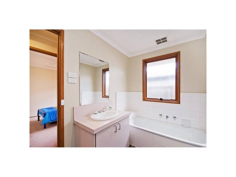 5 Shearwater Court, Hoppers Crossing VIC 3029